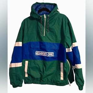 Members Only Windbreaker hooded jacket  XL NEW